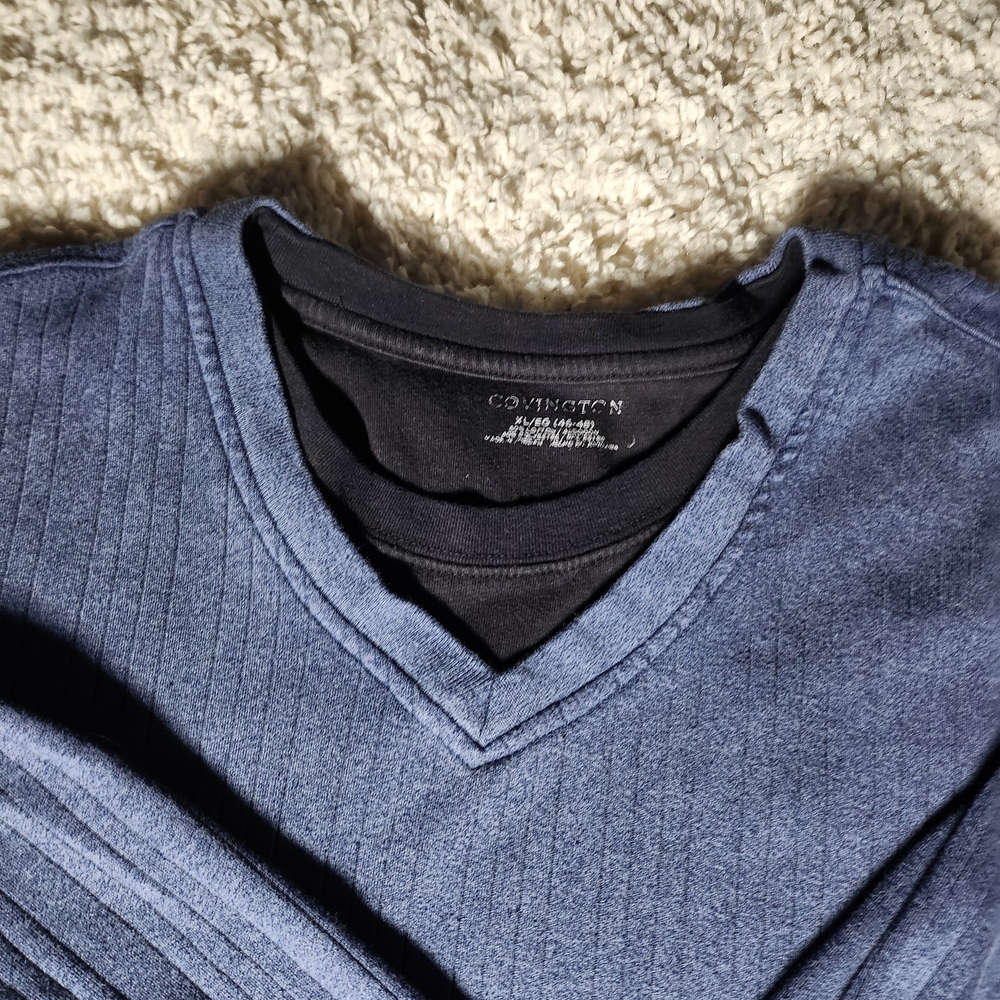 Covington Blue V-Neck Sweater Ribbed Knit - Picture 2 of 3
